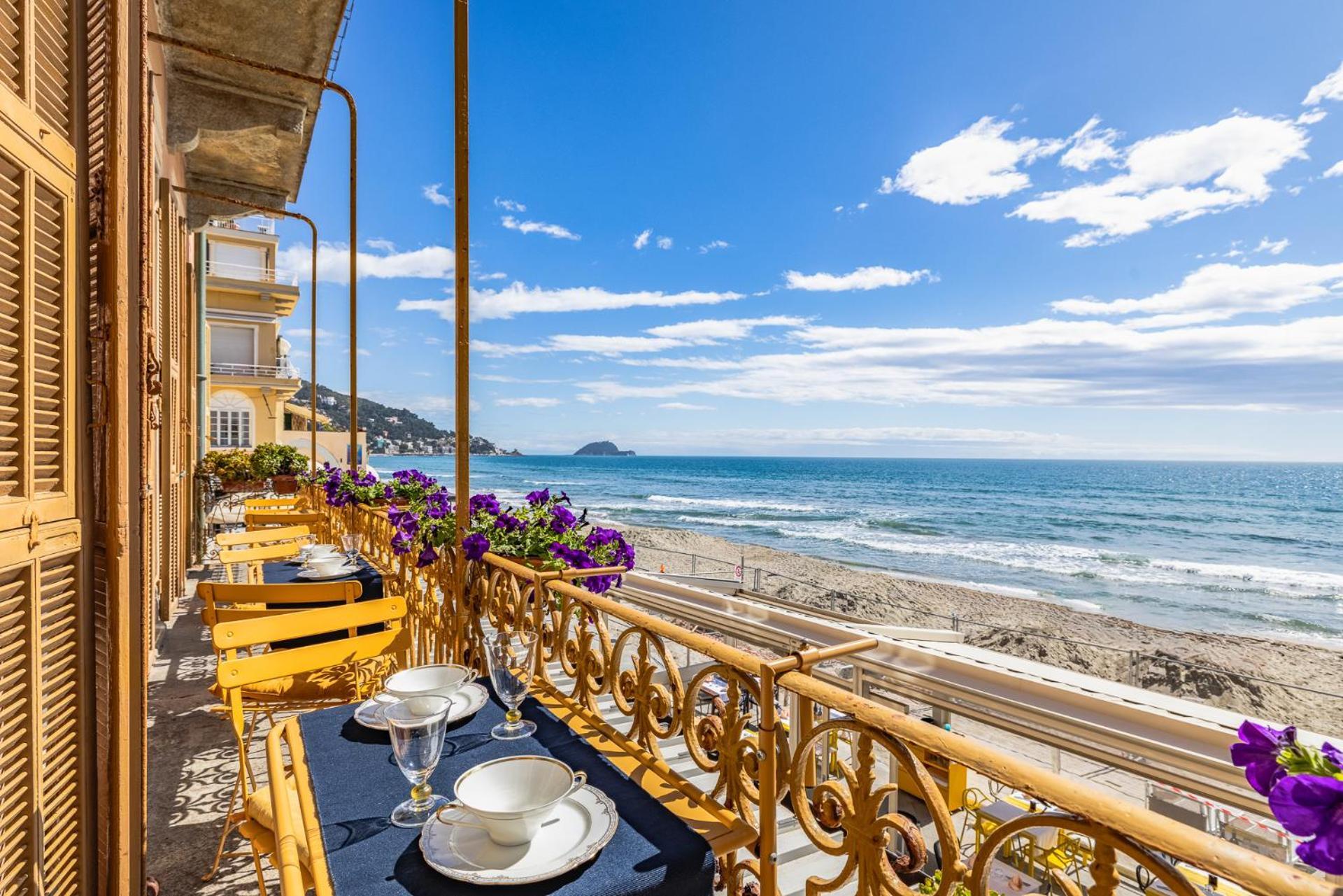 Casa D'Artista B&B Di Charme Alassio Dış mekan fotoğraf