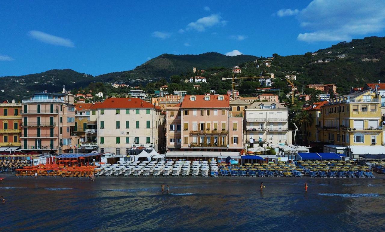 Casa D'Artista B&B Di Charme Alassio Dış mekan fotoğraf